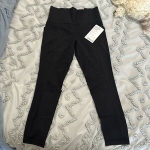 Athleta 7/8 tight with pockets